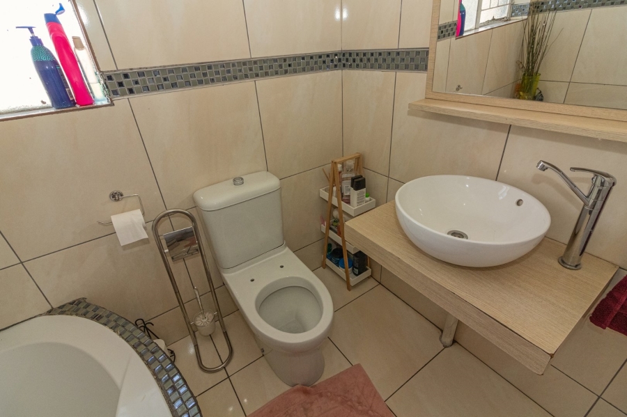 3 Bedroom Property for Sale in West Park Free State